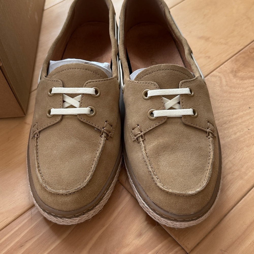 Vionic Bay Loafers - Picture 7 of 8